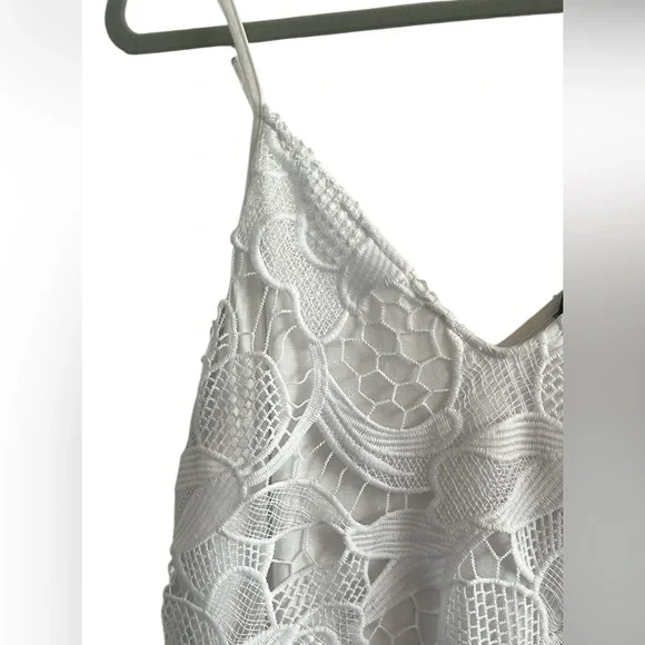 Express White Lace Crochet Slip Dress Size Medium NWT - Picture 5 of 11